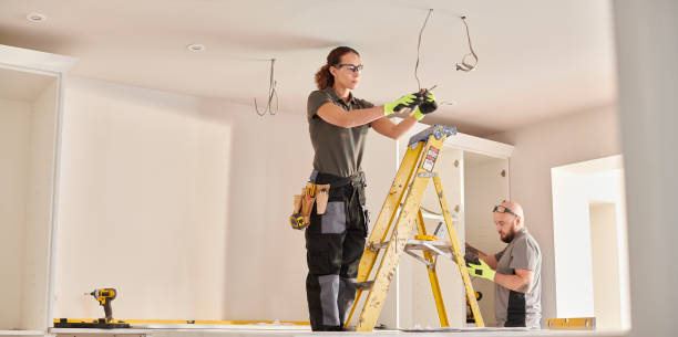 Best Electrical Repair Services  in Clarence, IA