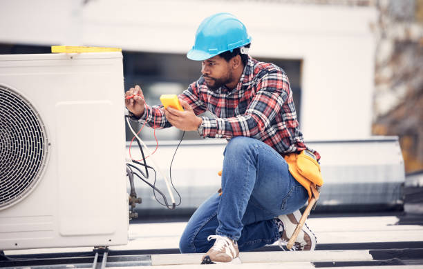 Best Affordable Electrician  in Clarence, IA